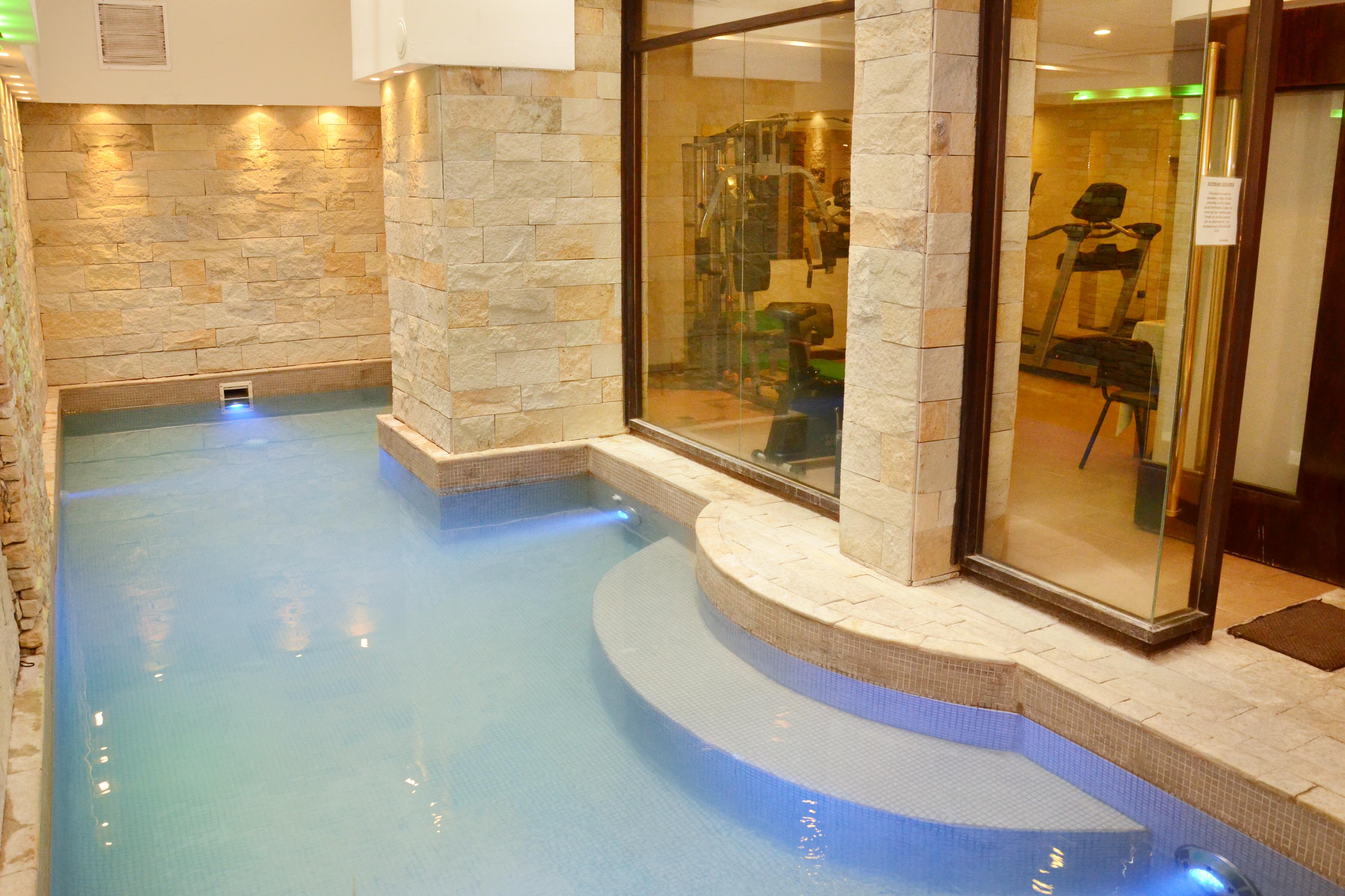 Astor 4*