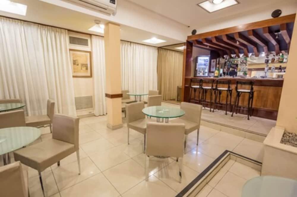 Astor 4*